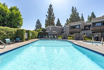 Swimming pool with relaxing sundecks